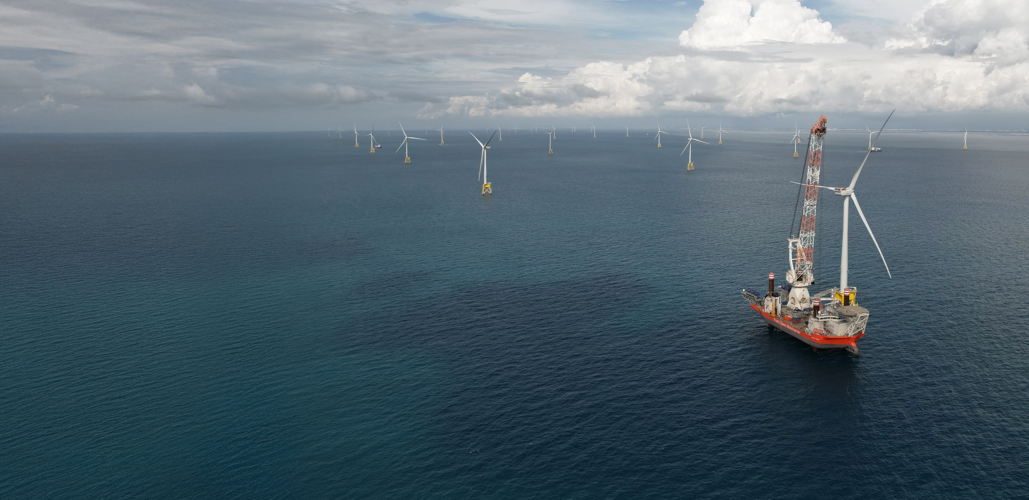 Landingpage Hero Image 02 2 4